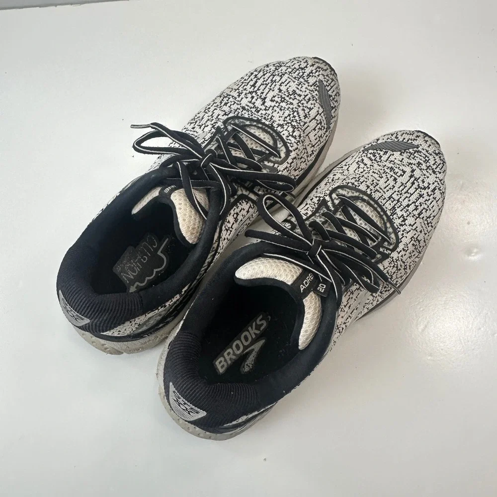 Brooks Adrenaline GTS 20 Running Shoes Cushioned Sneakers Black White Womens 9.5